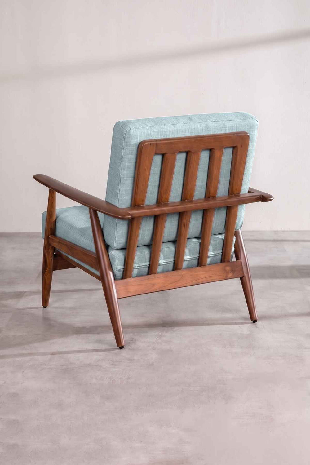Upholstered Bundle Inni Accent Chair in Raffia Misty Grey Fabric