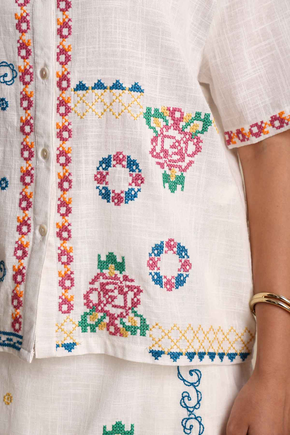 TOPS Jaipur Rose Boxy Crop Shirt (White Mist)