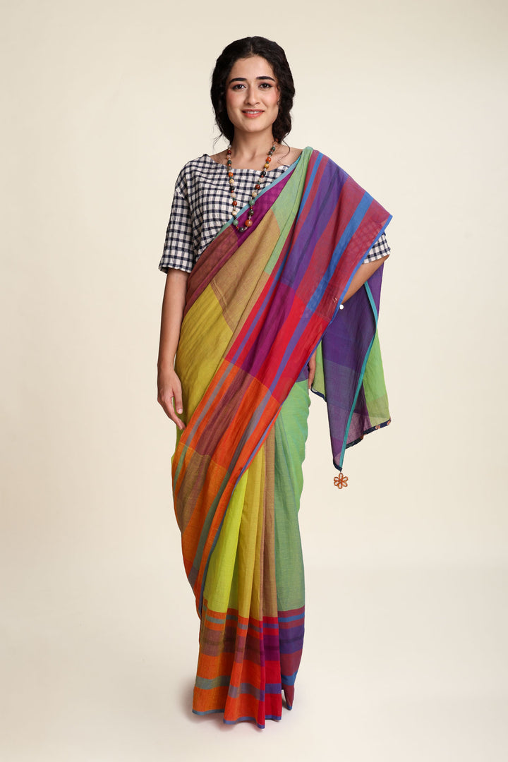 SAREES & DRAPES Javitri Handloom Saree (Spice Reds)