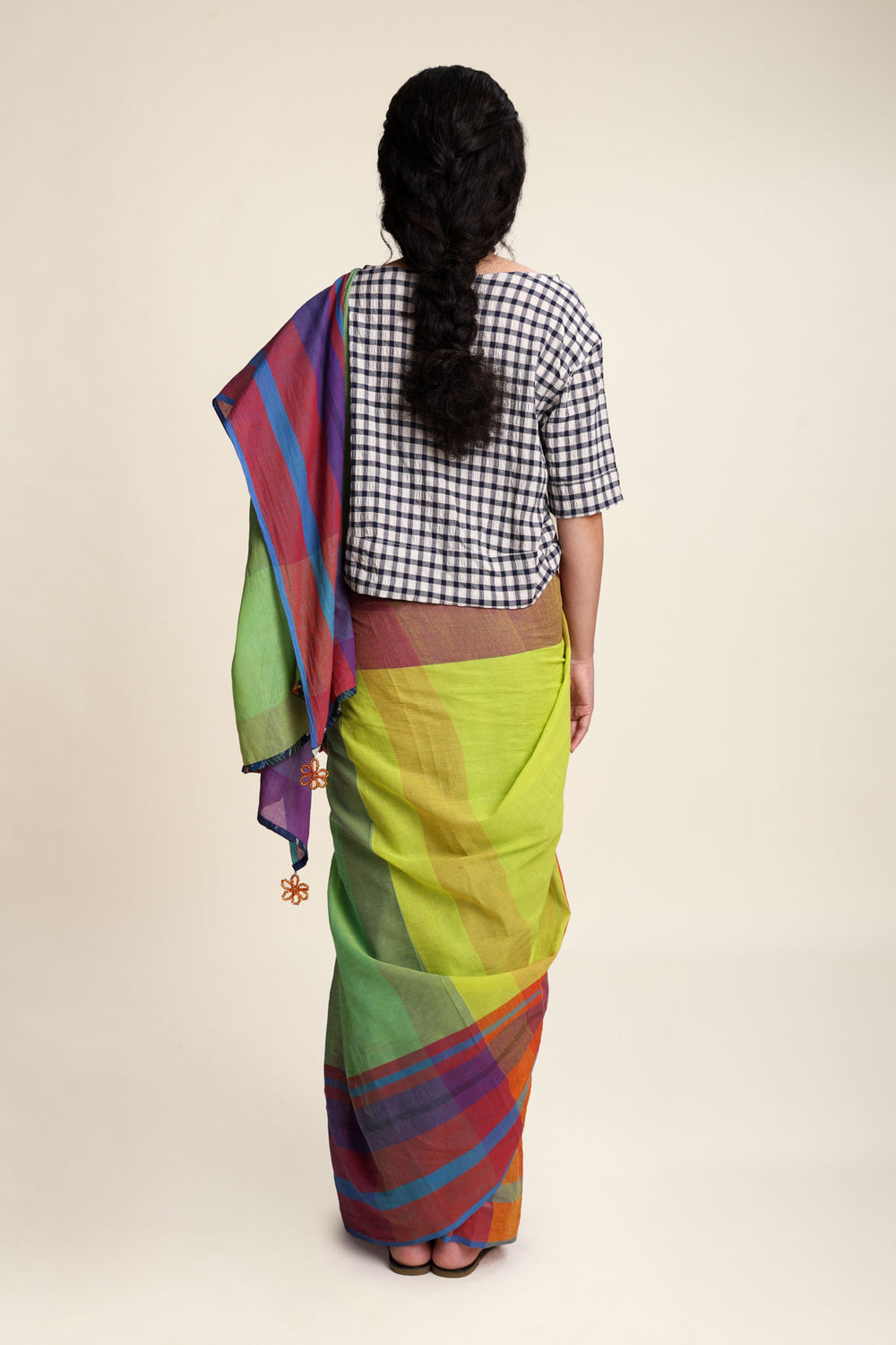 SAREES & DRAPES Javitri Handloom Saree (Spice Reds)