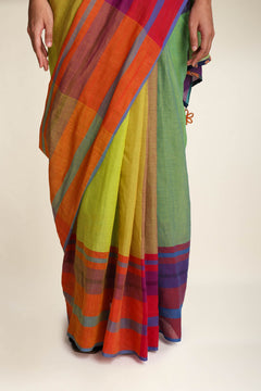 SAREES & DRAPES Javitri Handloom Saree (Spice Reds)