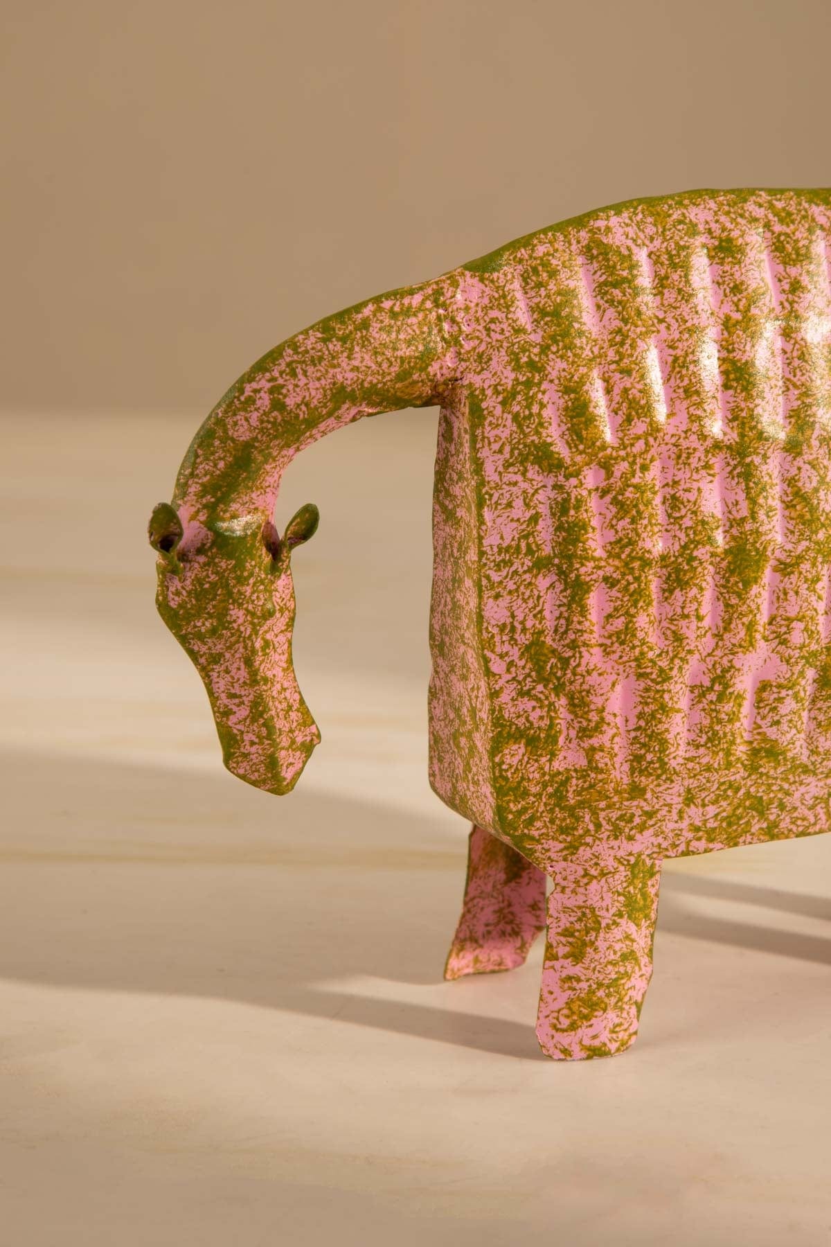 JOEY THE HORSE METAL FIGURINE PINK OPAL