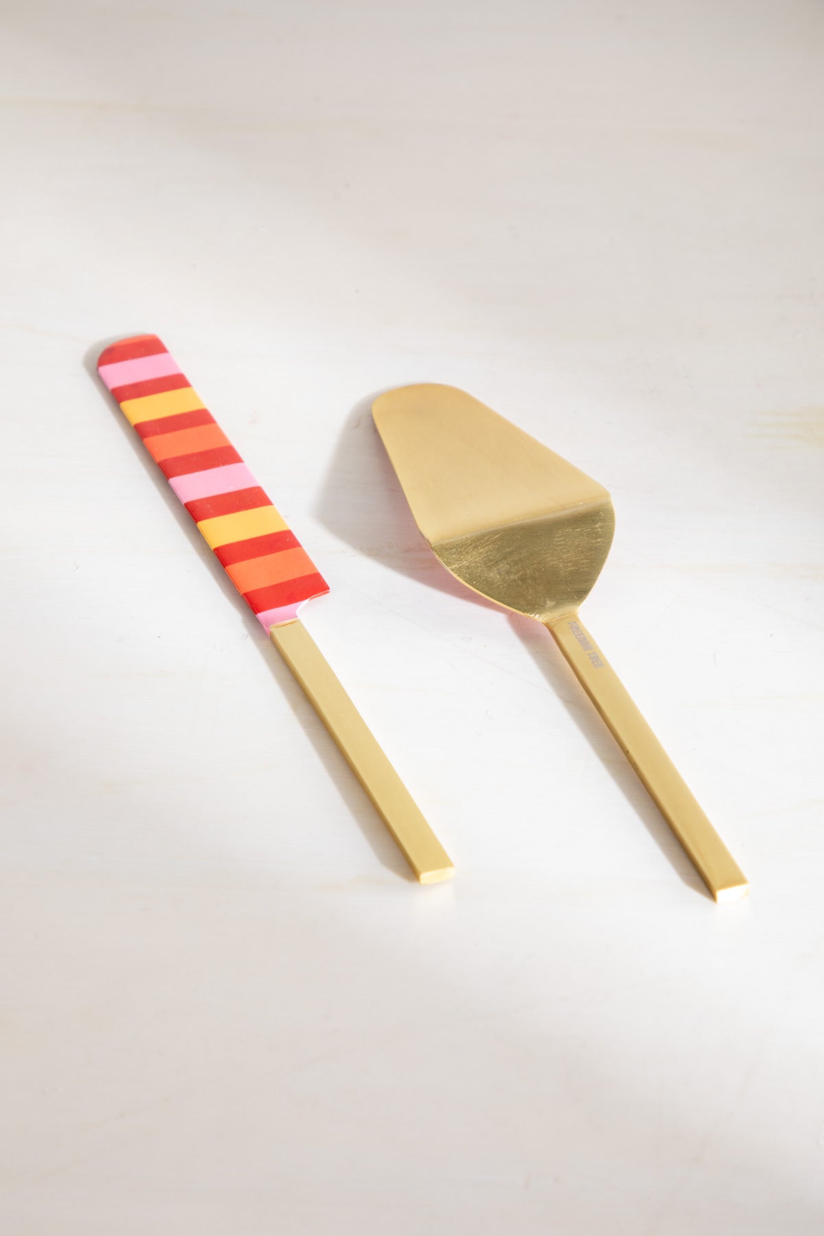 SERVING CUTLERY Landfall Ogee Cake Server (Set of 2)