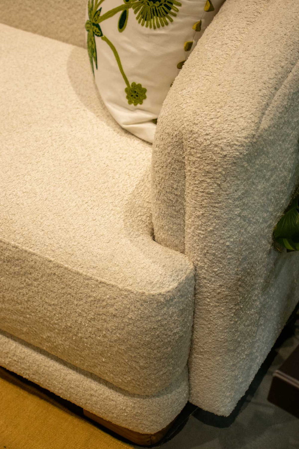 SOFAS Linear Sofa