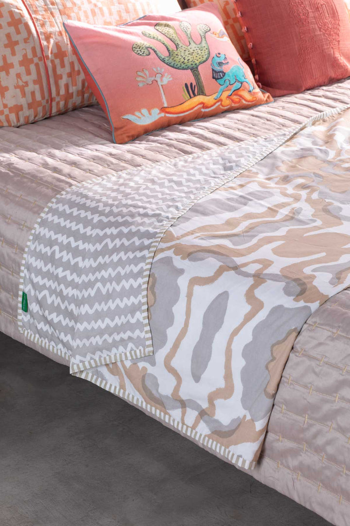 MANSARA  PRINT & PATTERN DOHAR BEIGE GREY