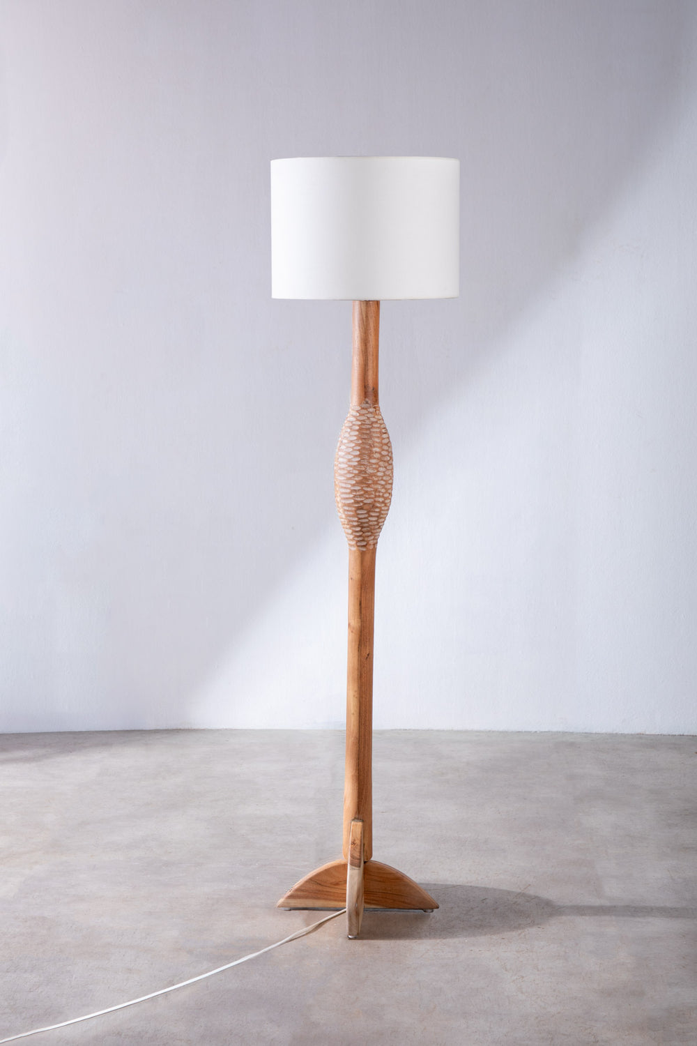 FLOOR LAMPS Orbit Floor Lamp (Natural)