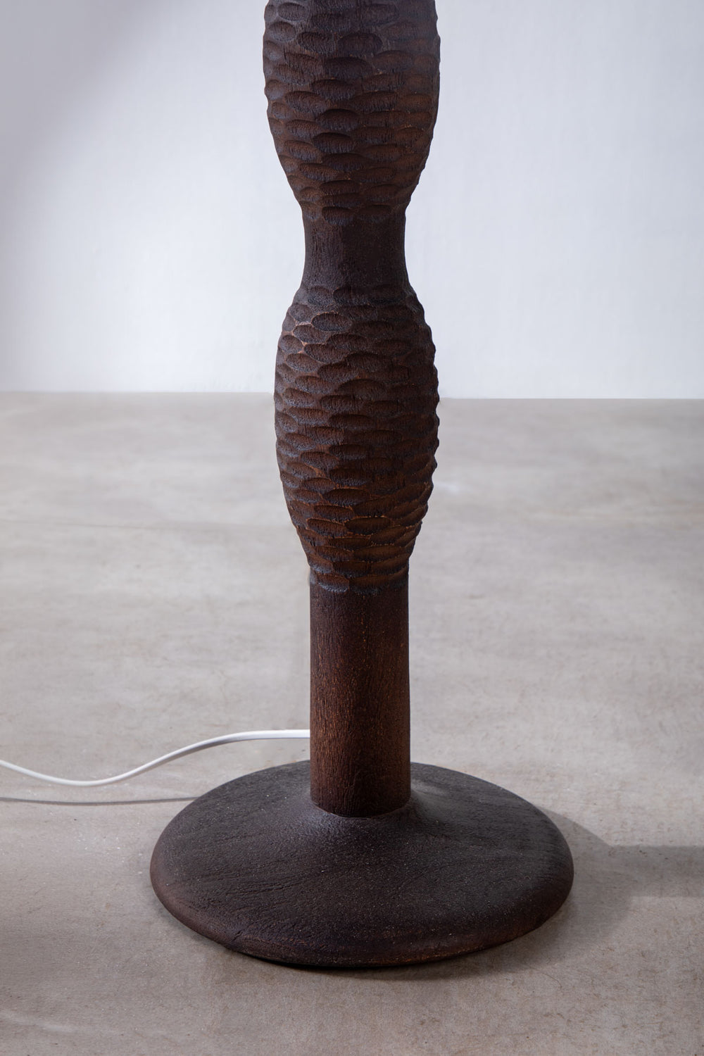 FLOOR LAMPS Pillar Floor Lamp (Walnut)