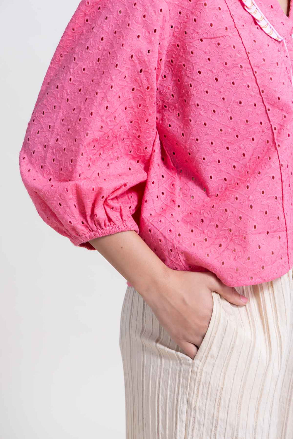 TOPS Schiffli Blouse (Rose)