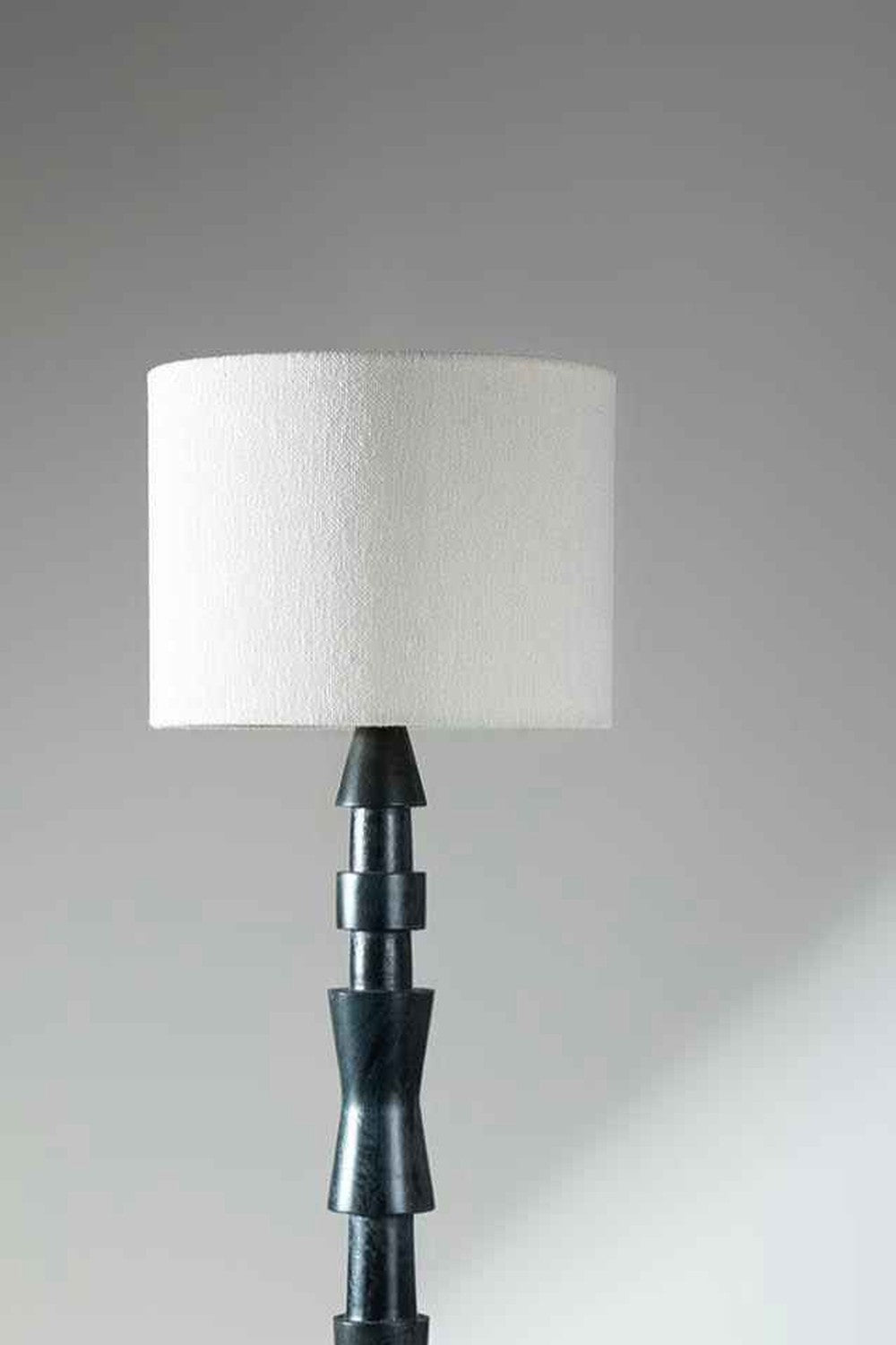 Lighting Bundle Roz Floor Lamp with Loose Weave Drum Lampshade (Off White)