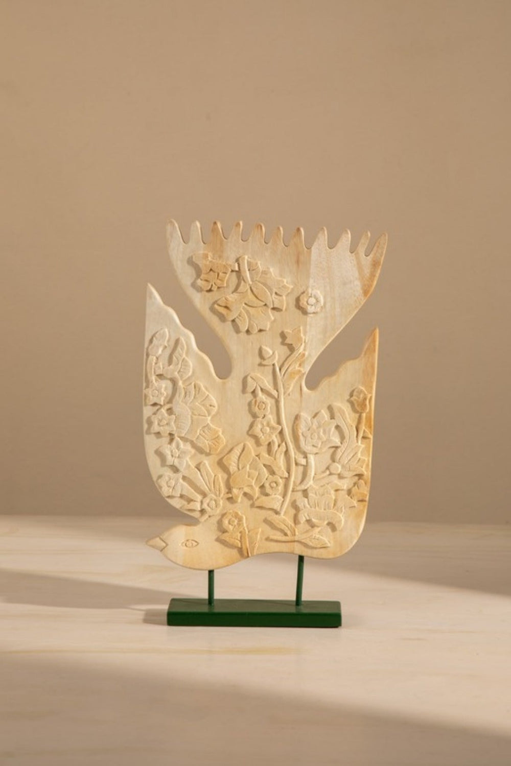 FIGURINES Bird In The Sky Sculpture