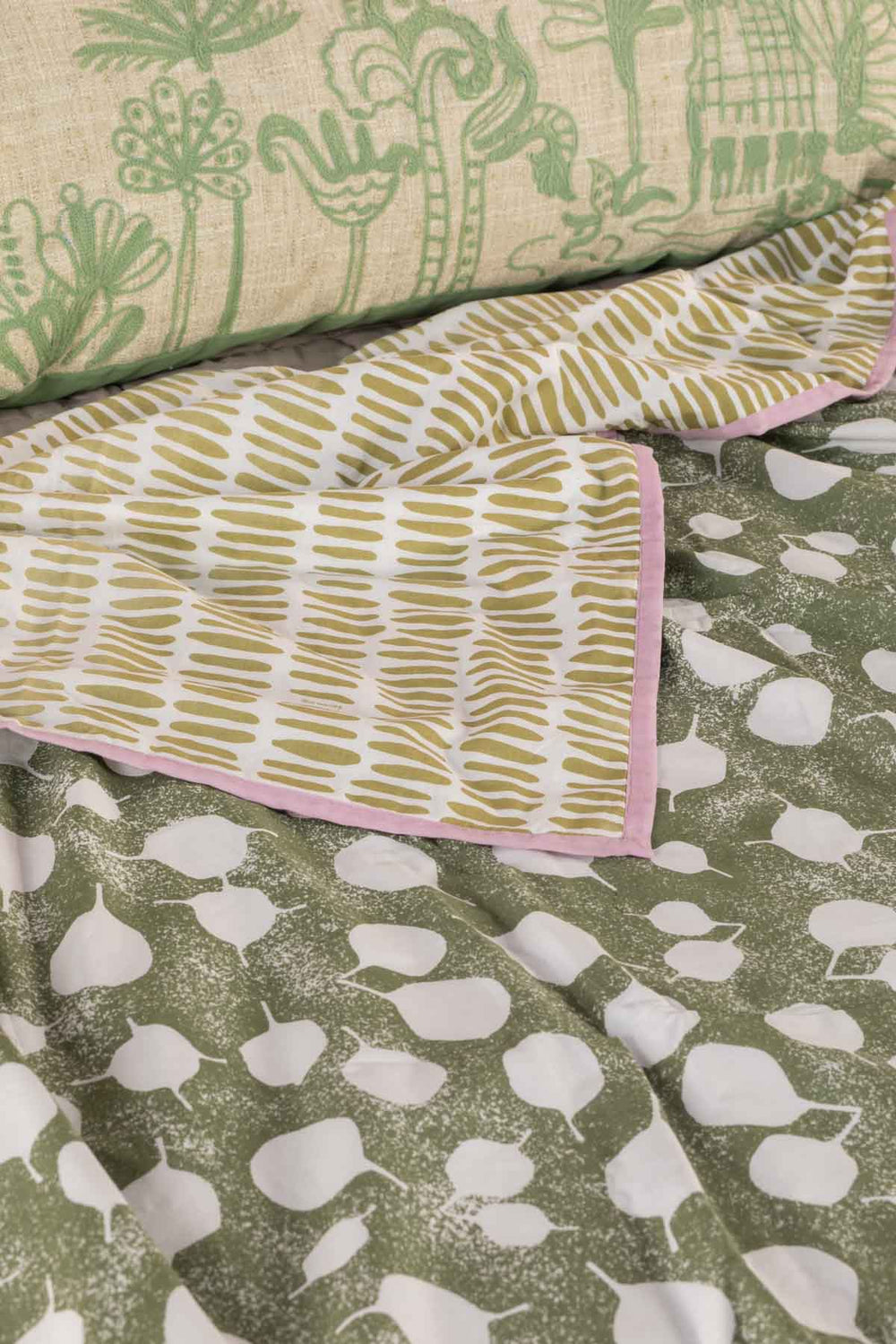SENHUR LEAF PRINT & PATTERN DOHAR SAGE GREEN