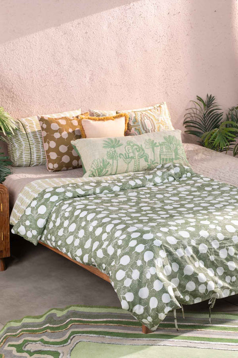 SENHUR LEAF PRINT & PATTERN DUVET COVER SAGE GREEN