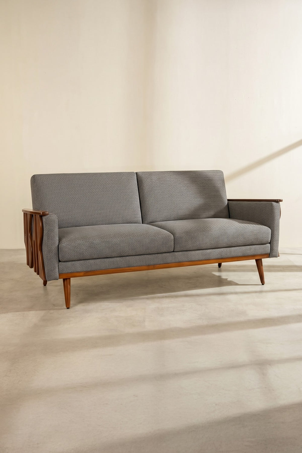 Upholstered Bundle Senhur Sofa in Nilgiri Black & White Fabric
