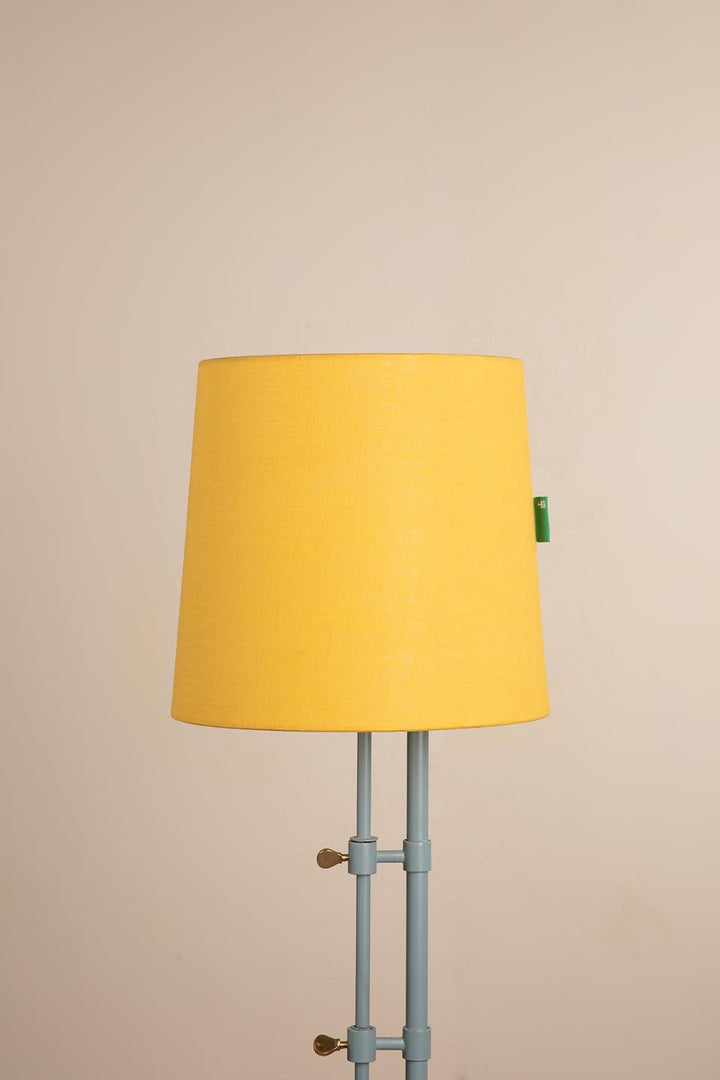 SOLID TAPER MEDIUM MUSTARD YELL