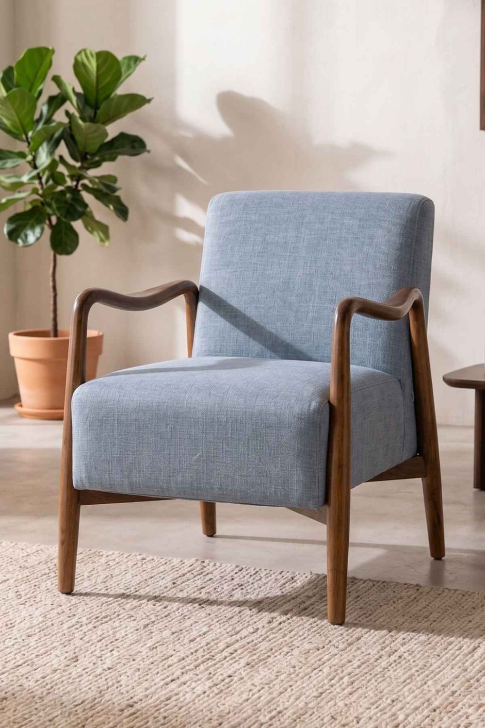 Upholstered Bundle Sway Accent Chair in Raffia Misty Grey Fabric