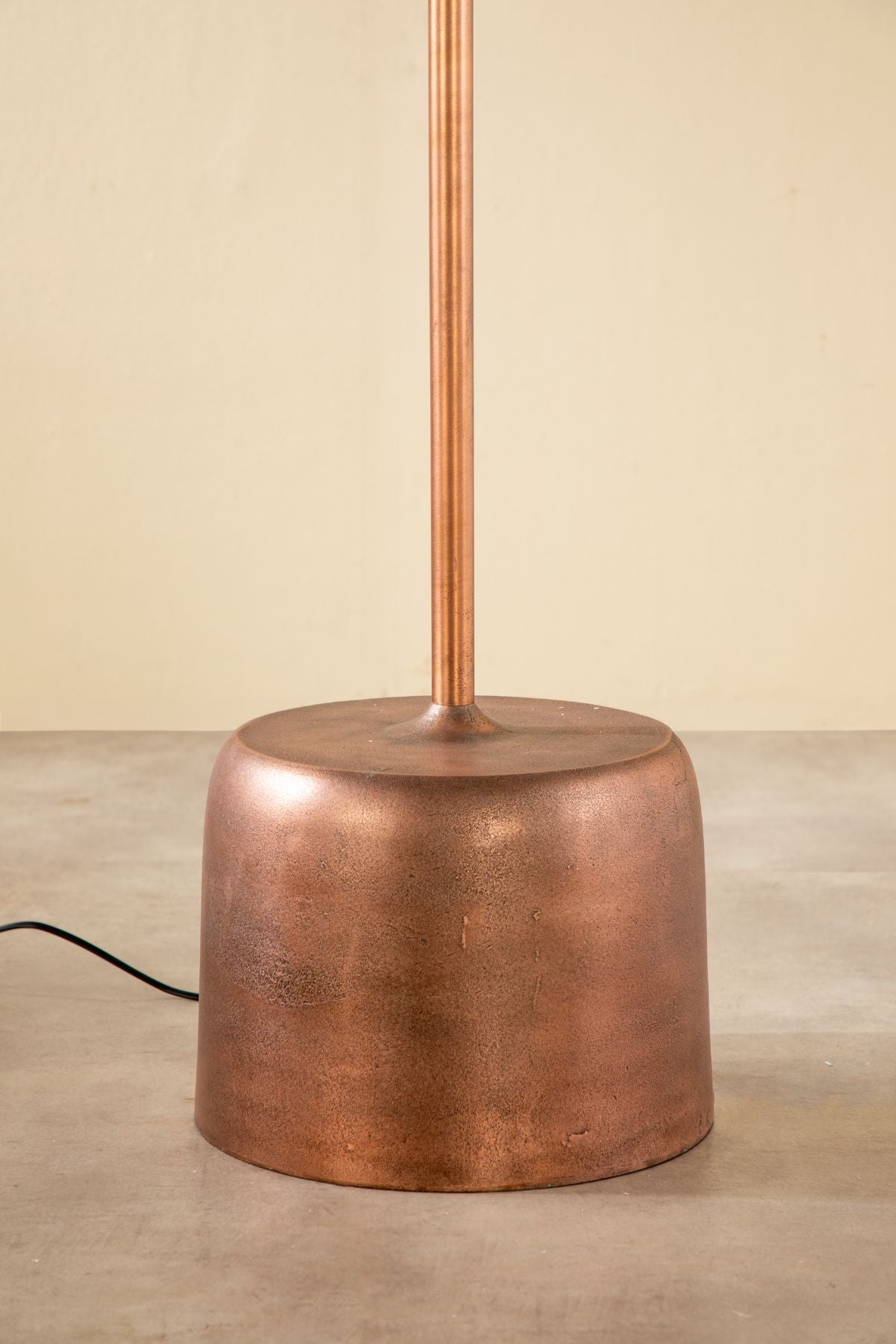Lighting Bundle Tamara Metal Floor Lamp with Solid Oval Cylinder Lampshade (Sage Green)