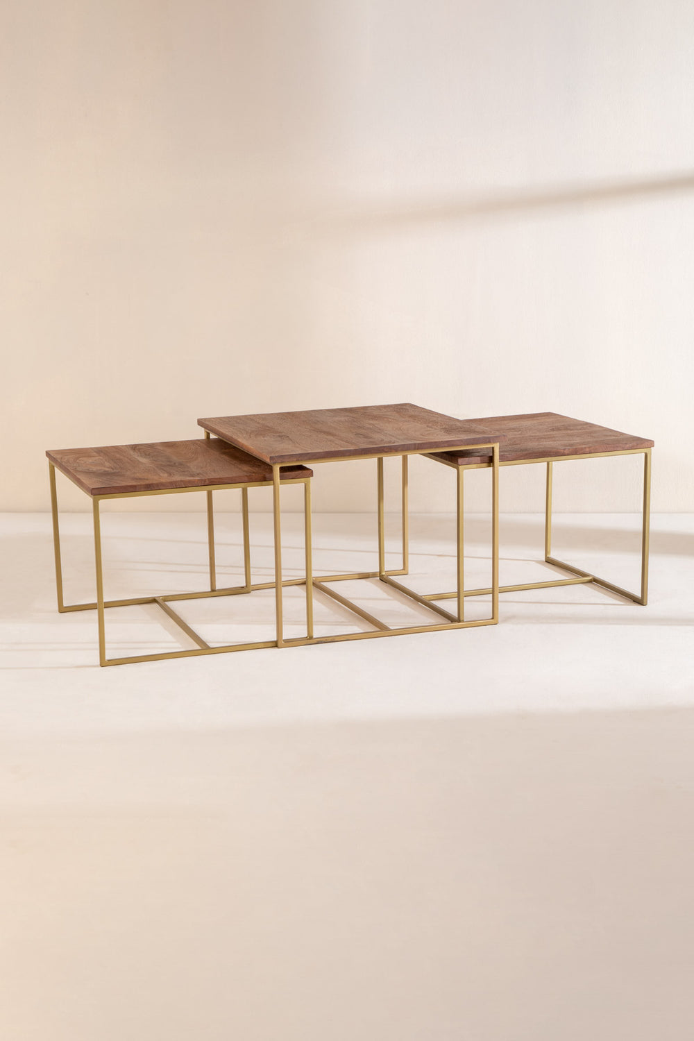 COFFEE TABLES Trilogy Nested Coffee Table Set (Walnut)