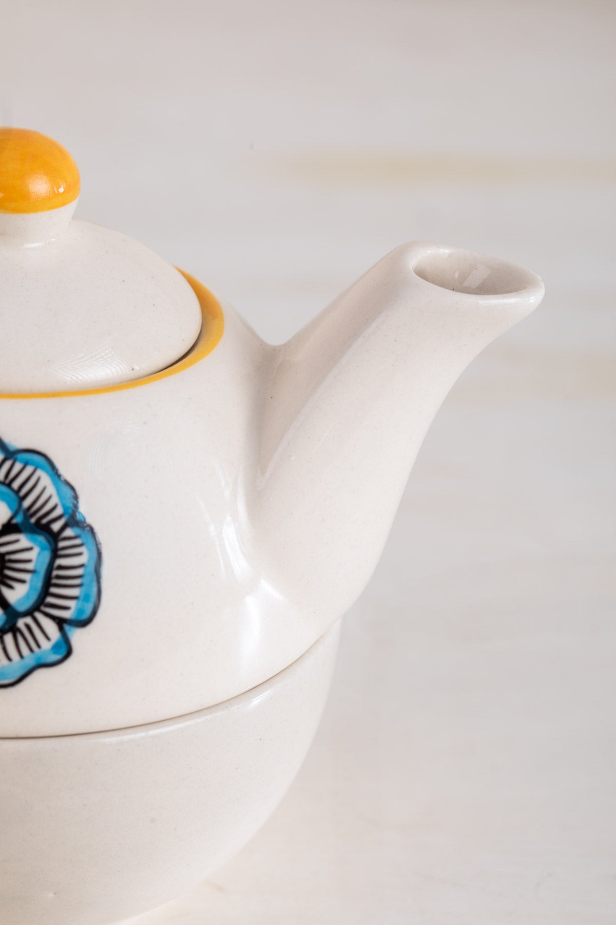 TEA TIME Tulukka Mustard Yellow Tea Pot