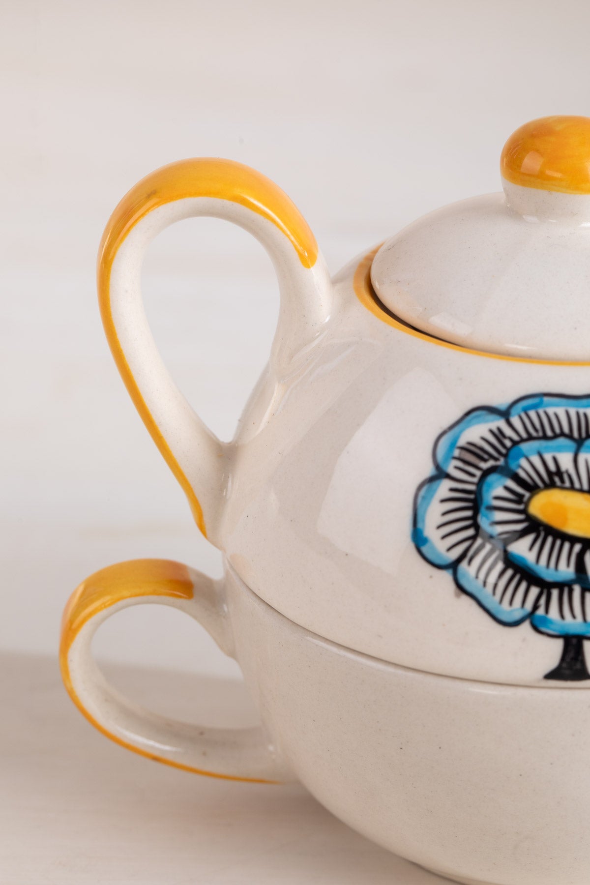 TEA TIME Tulukka Mustard Yellow Tea Pot