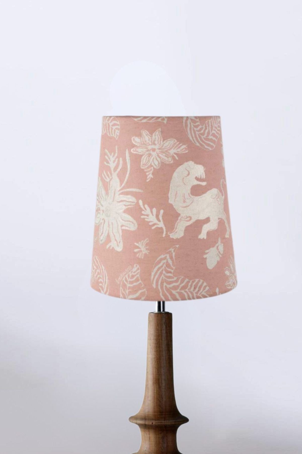 Lighting Bundle Turned Wood Natural Table Lamp with Ahnan Taper Lampshade (Peach)