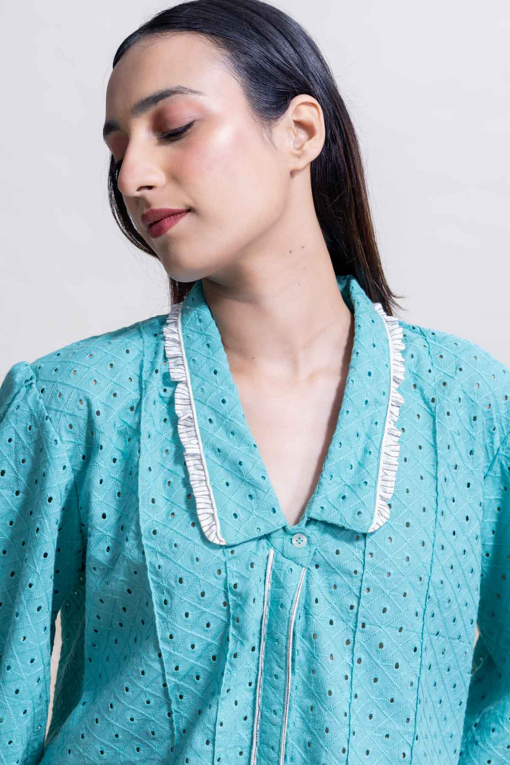 TOPS Schiffli Blouse (Turquoise)