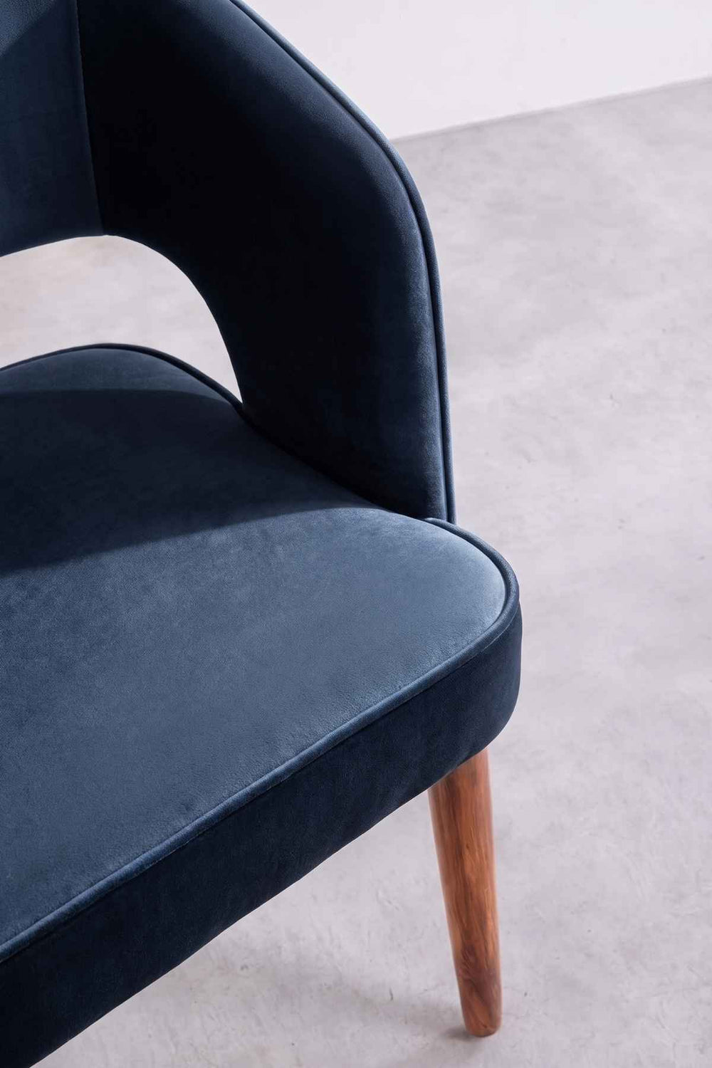 Upholstered Bundle Wave Accent Chair in Indigo Velvet Fabric