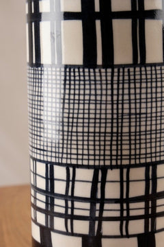 FLOWER VASES Ajra Ceramic Vase (White And Black)