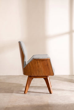 Upholstered Bundle Wrap Accent Chair in Raffia Ecru Fabric