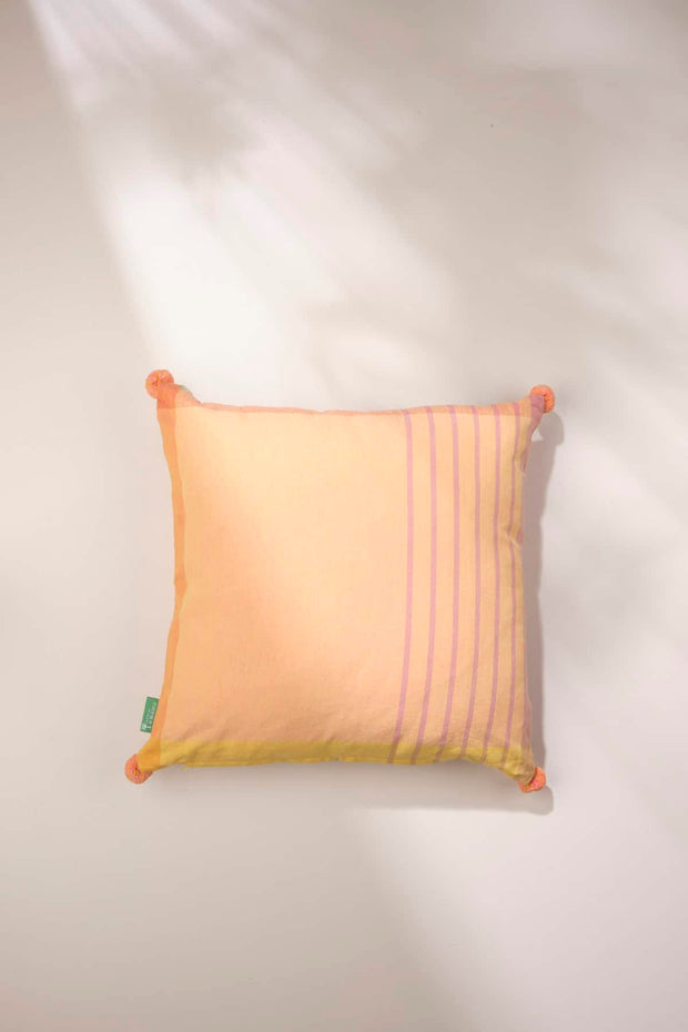 PRINTED CUSHIONS Vengala (46 Cm X 46 Cm) Cushion Cover (Cream)