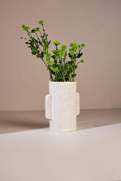 FLOWER VASE Raavi Ceramic Vase (White)