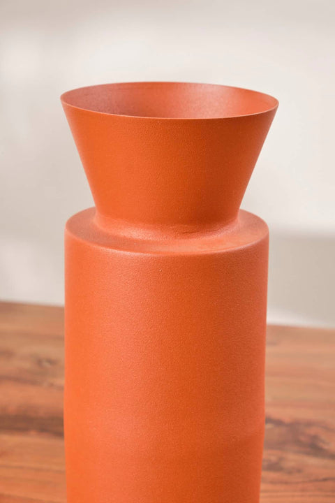 FLOWER VASE Solar Flare Orange Metal Vase (Metal)
