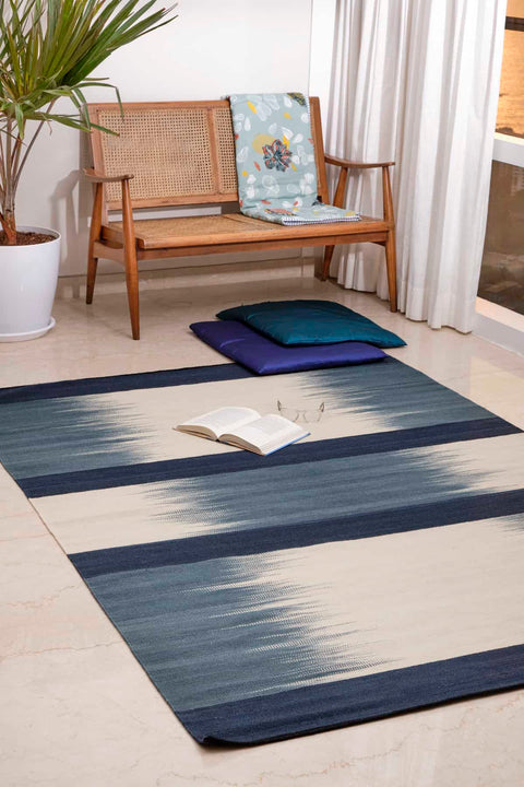 WOVEN RUG Ikat Weave Woven Rug (Indigo)