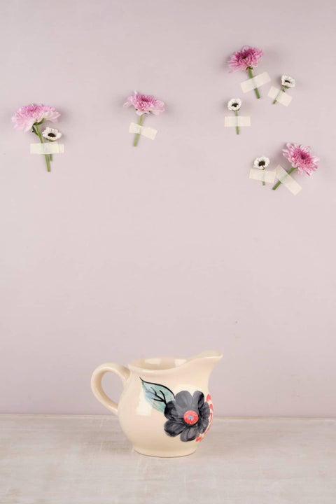 BREAKFAST Chrysanthemum Milk Pot (Pink)
