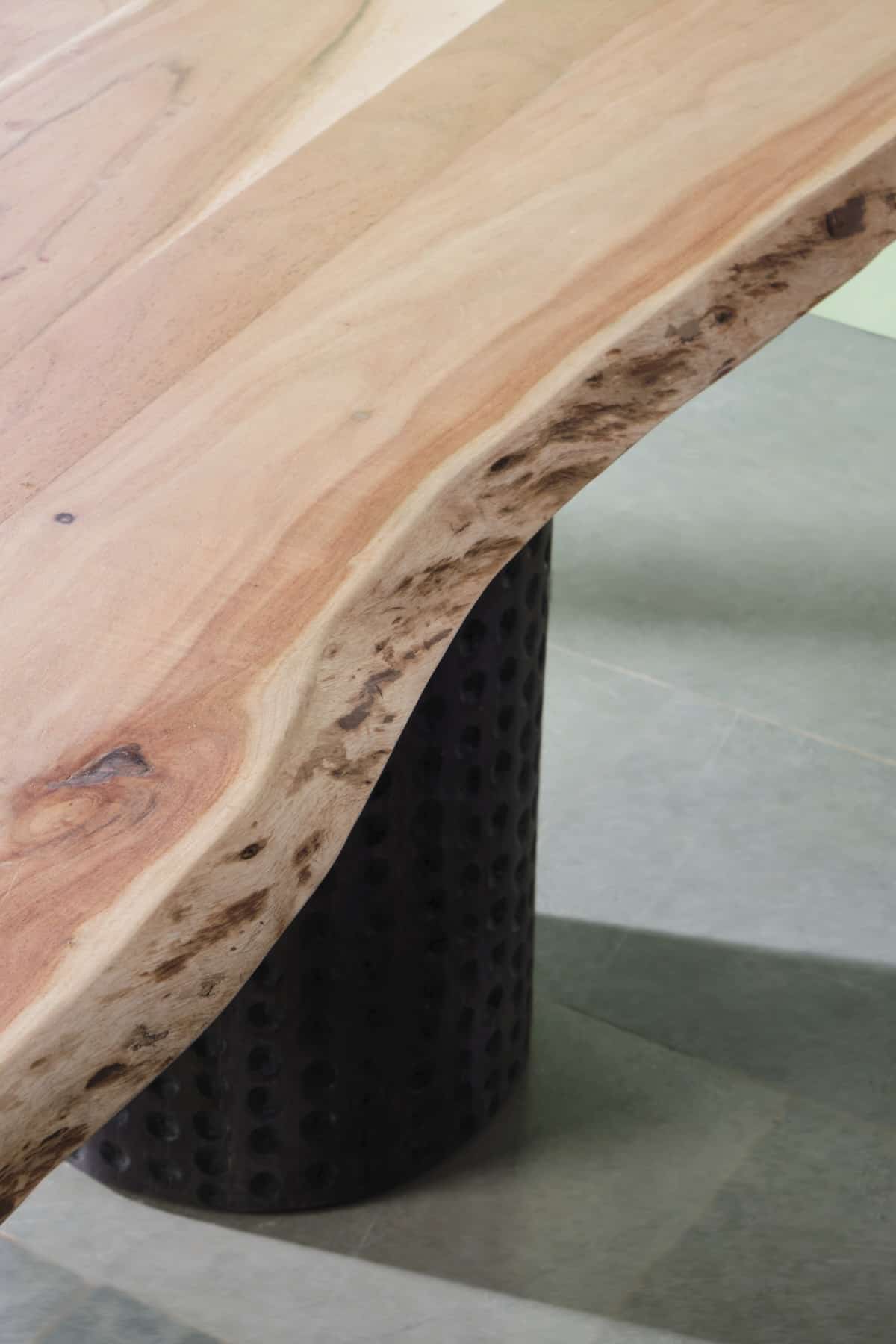 DINING TABLE Yamate Live Edge Dining Table (Acacia Wood)