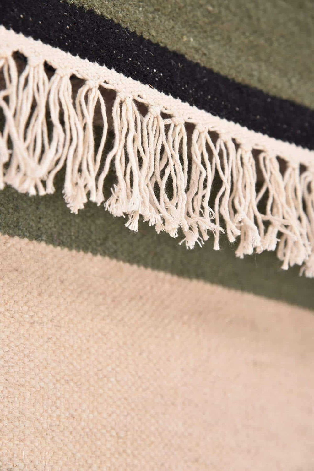 WOVEN RUG Cool And Calm Nomadic Woven Rug (Blue/Green)