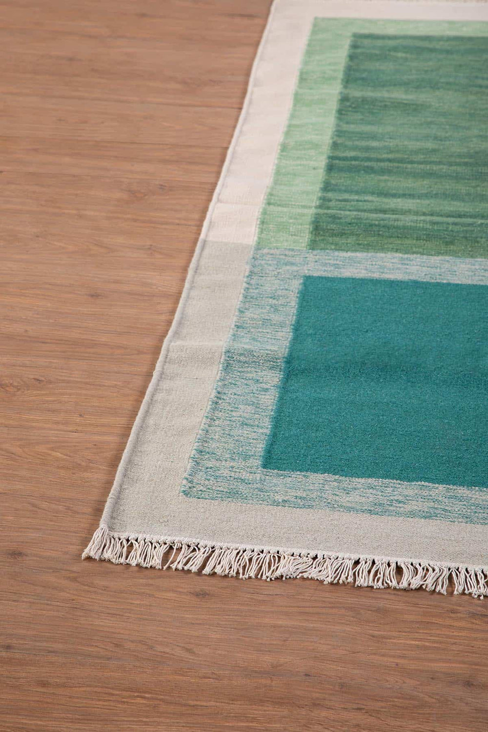 WOVEN RUG Jade Door Woven Rug (Multi-Colored)