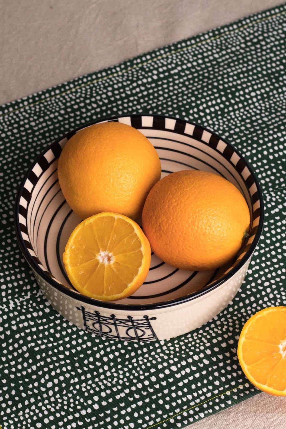 Mombaye City Ceramic Small Flat Serving Bowl