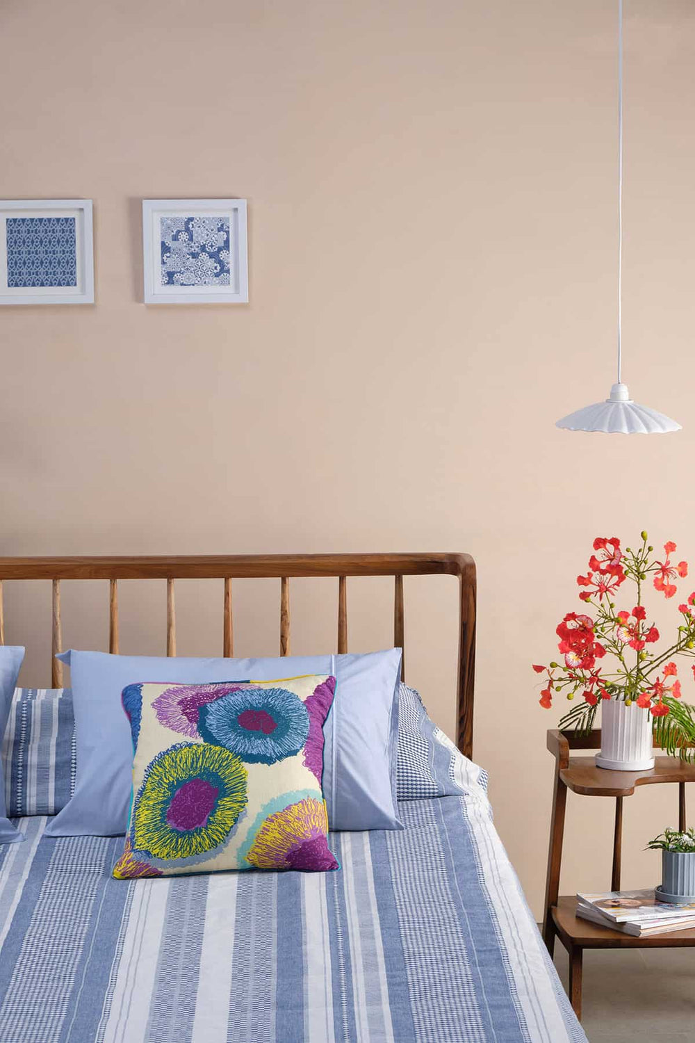 Nara Teak Wood Bed