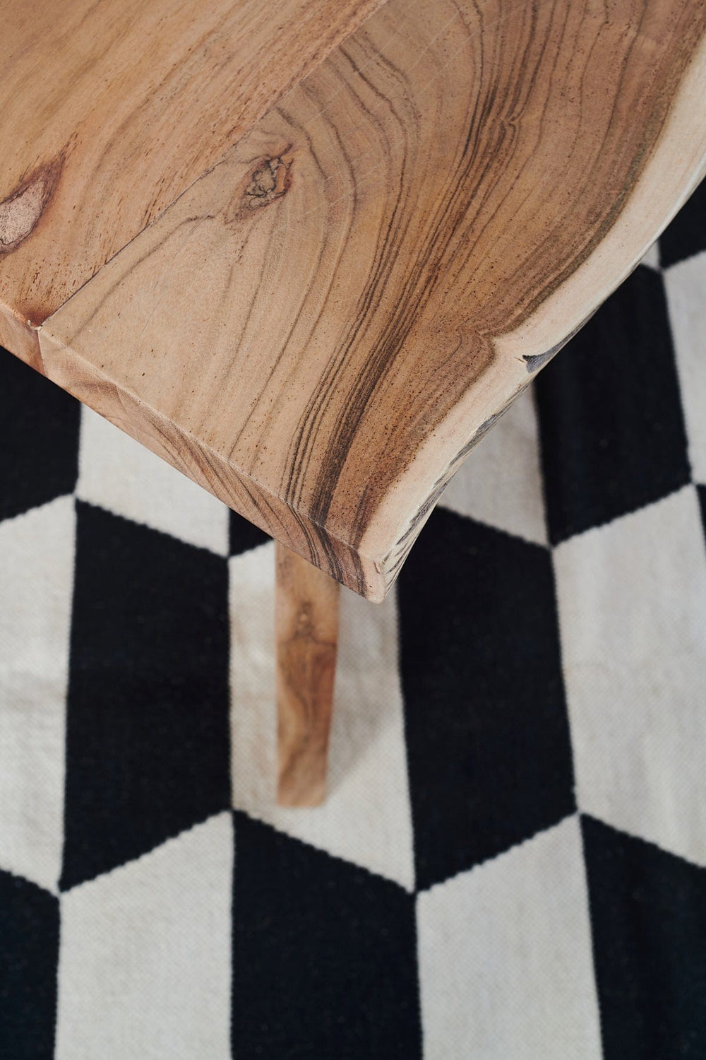 DINING TABLE Palisaded Dining Table (Acacia Wood)