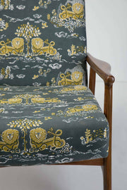 PRINT & PATTERN HEAVY FABRIC Resting Lion Printed Upholstery Fabric (Grey Lime)