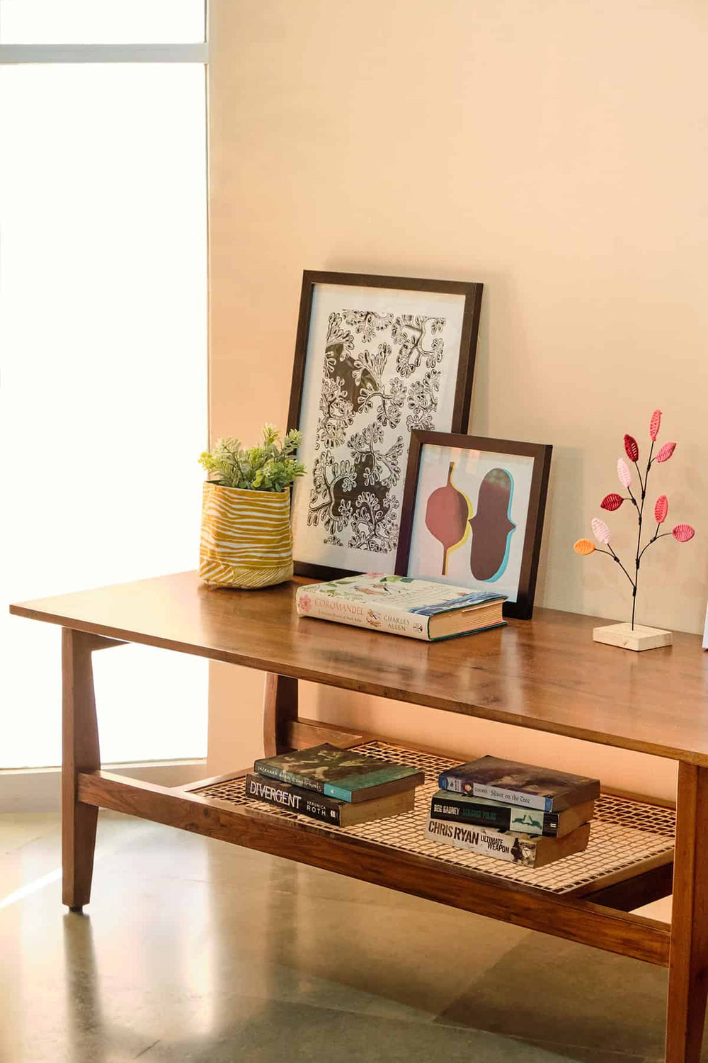 COFFEE TABLE Sleek Coffee Table (Teak Wood)