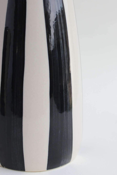 FLOWER VASE Stripe Black  White Ceramic Vase (Ceramic)