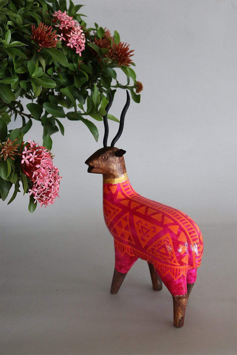FIGURINE The Dancing Deer Figurine (Pink)