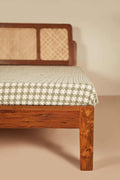 BED Wicker And Teak Wood Bed