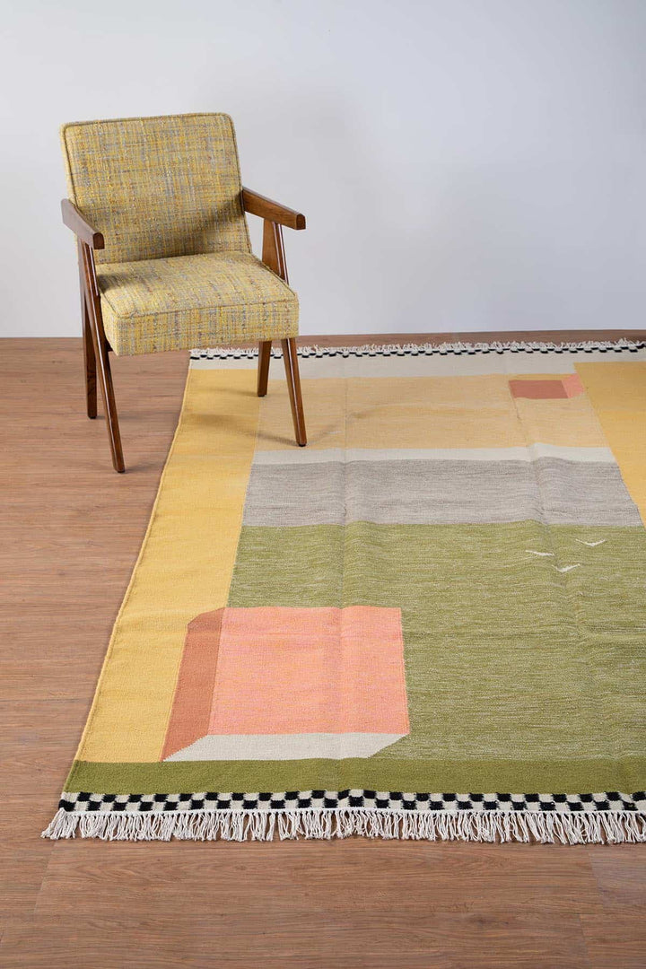 WOVEN RUG Window To The Field Woven Rug (Multi-Colored)