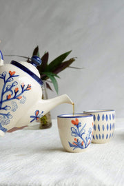 BREAKFAST Wonderland Tea Set (Blue/White)